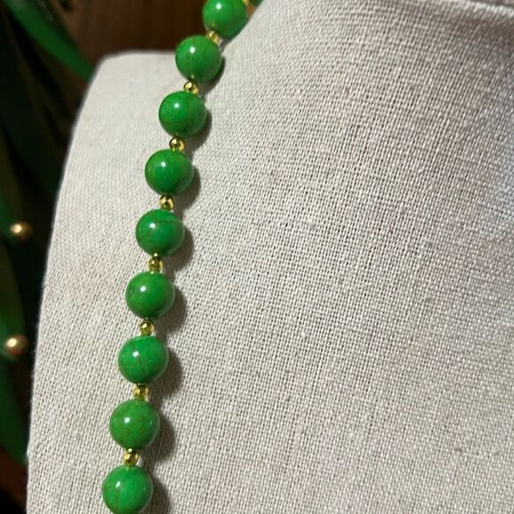 NWT Barse Genuine Stones Statement Necklace
Genuine Magnesite & Jasper - Picture 6 of 8